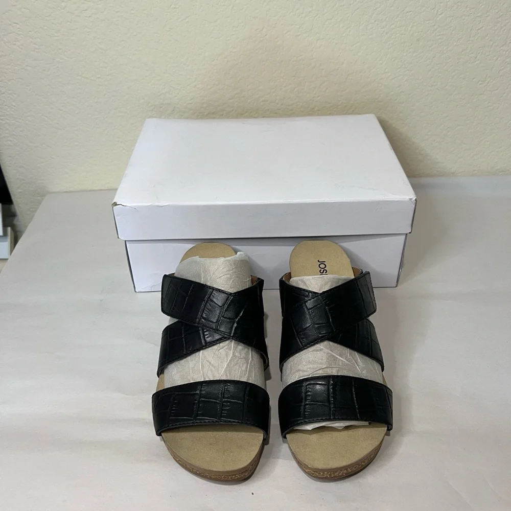Josef Seibel black genuine leather‎ sandals EU37 US 6/6.5